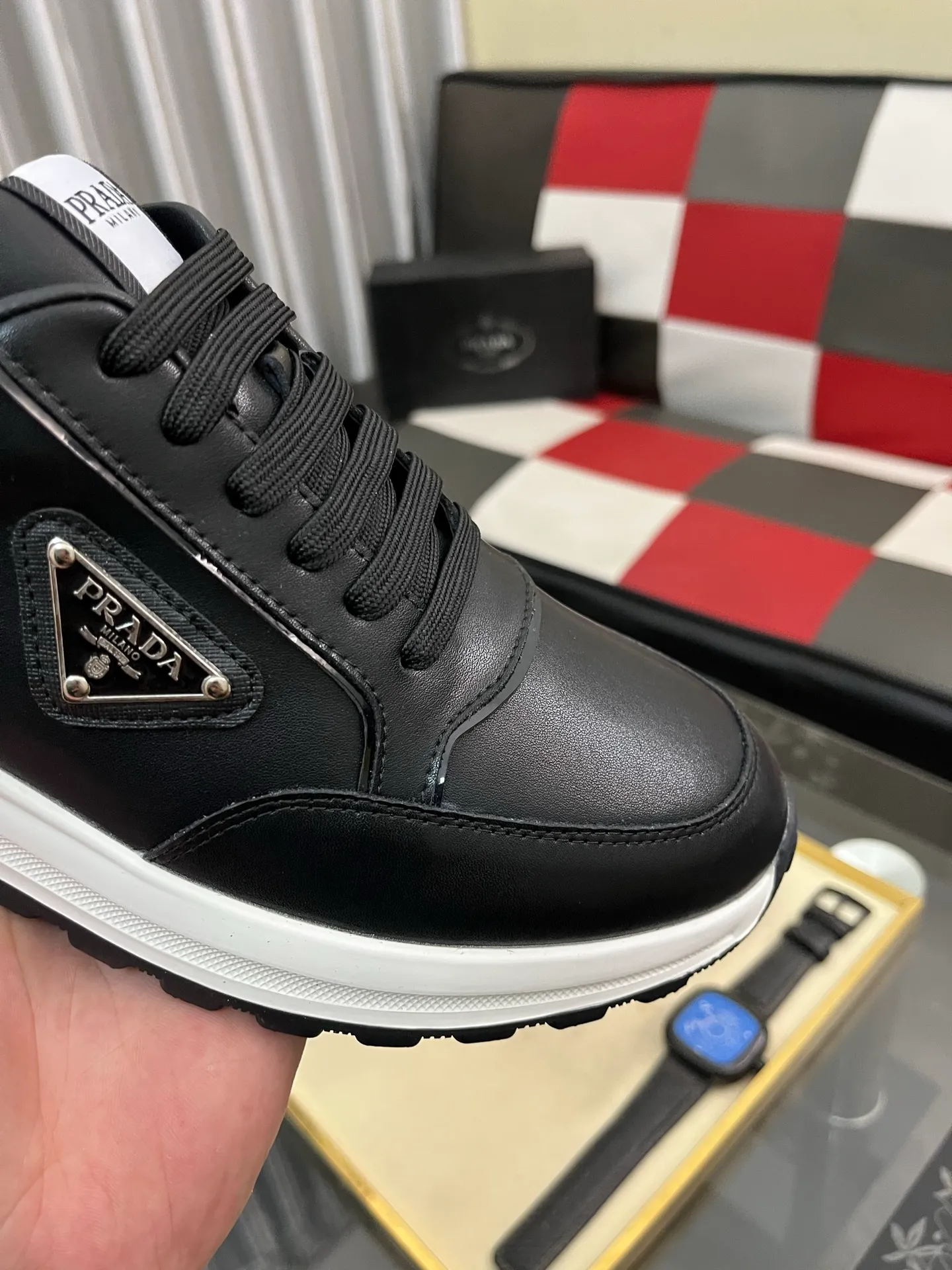 Men's shoes 💰420⌚️⌚️【PRADA】Prada casual shoes, originally developed 1:1, made of high-mercerized cowhide with imported cowhide, silk sheepskin lining, rubber outsole, comfortable and soft on the foot, size: 38-442️⃣Colors available